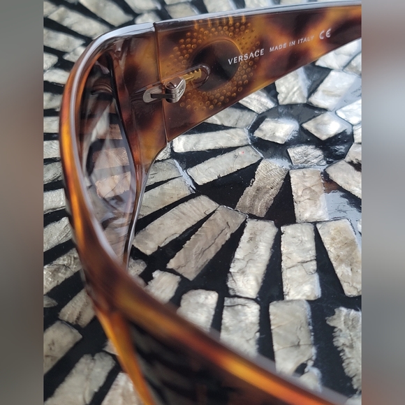 Versace Havana Brown Vintage Sunglasses - Picture 5 of 15